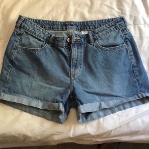 Medium wash denim shorts